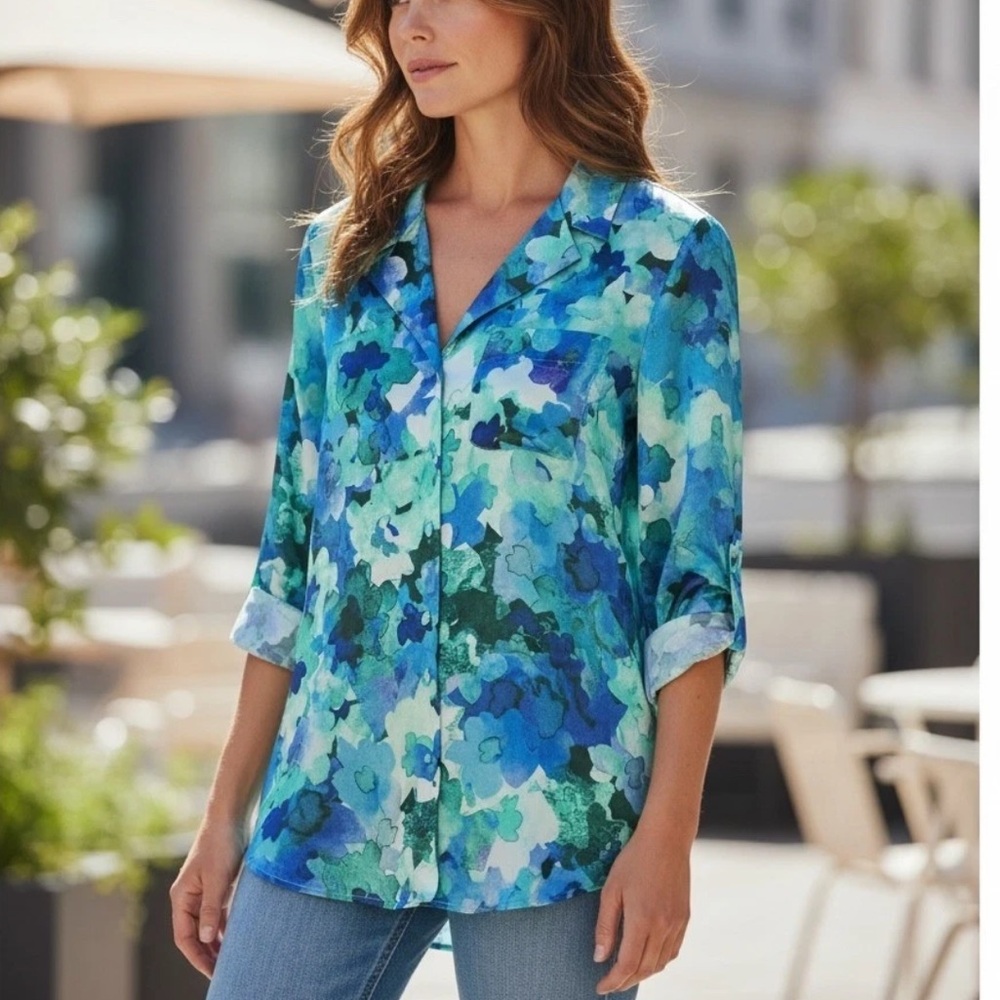 Soft Surroundings 100% Silk Palais Top Blue Teal White Watercolor Print Medium